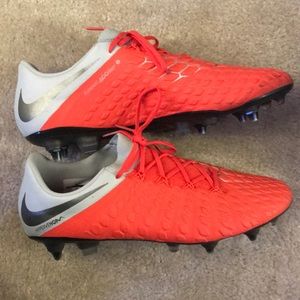 Slightly worn hypervenom cleats size 11 1/2